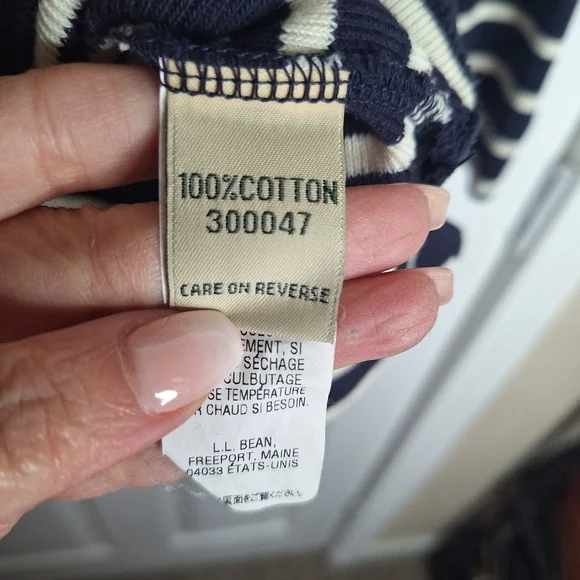L.L. Bean Navy Blue Striped Cowl Neck Sweater Size Medium - Picture 7 of 7